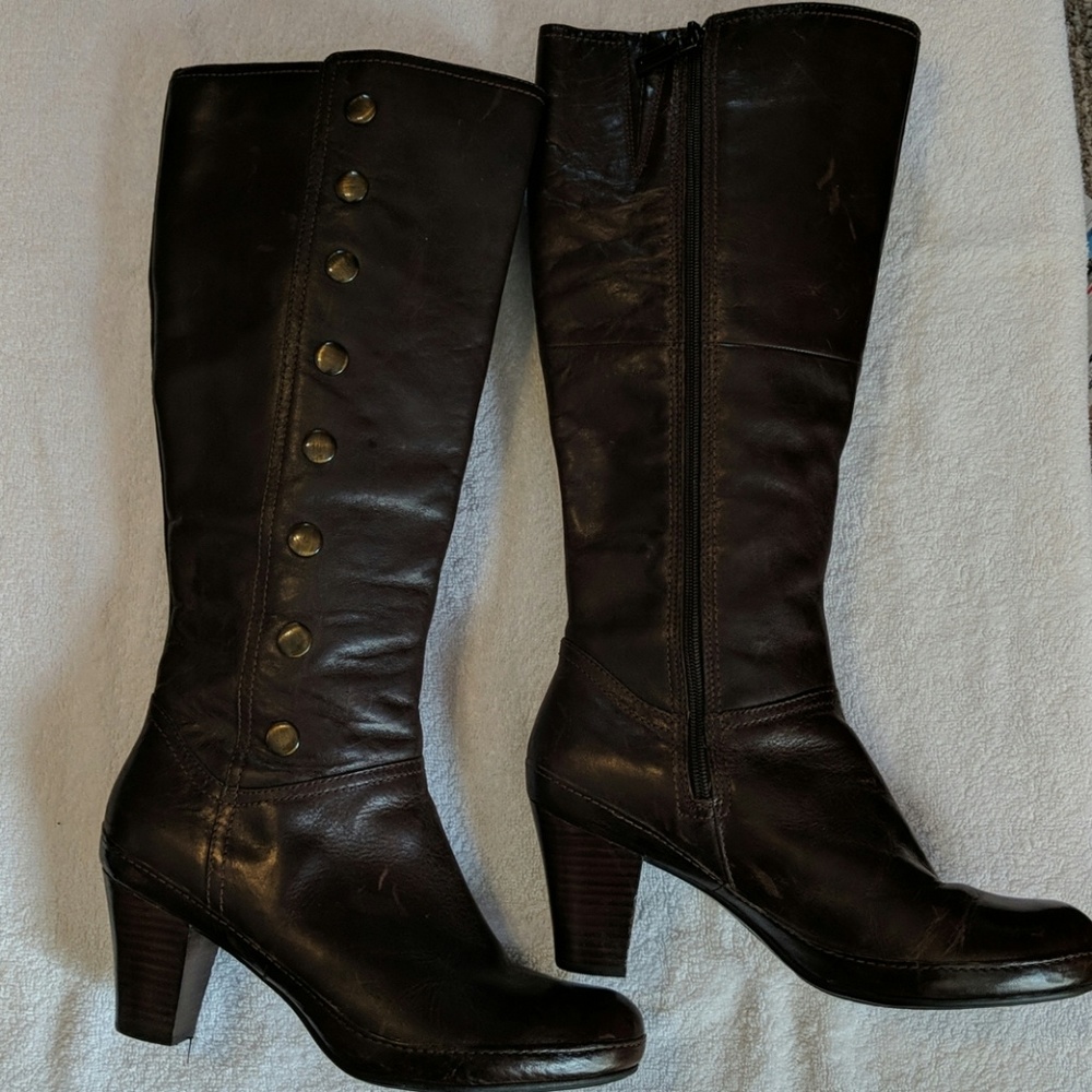 Clarks brown leather boots 8.5